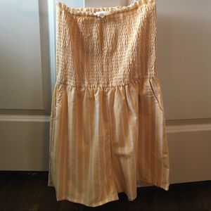 Strapless yellow romper